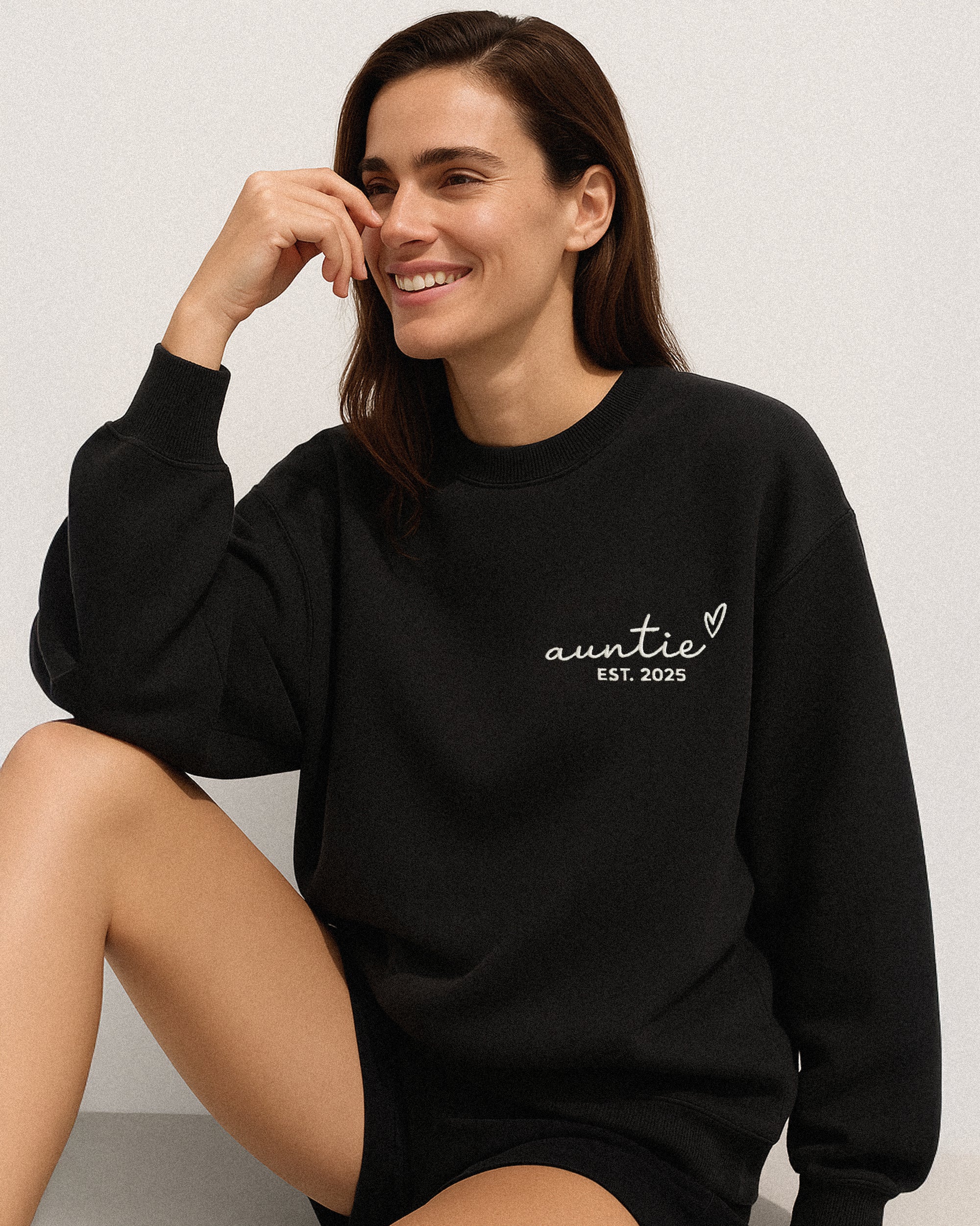 Script Auntie Embroidered Sweatshirt - Image 4
